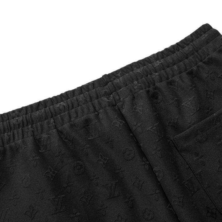 2025 new light luxury shorts