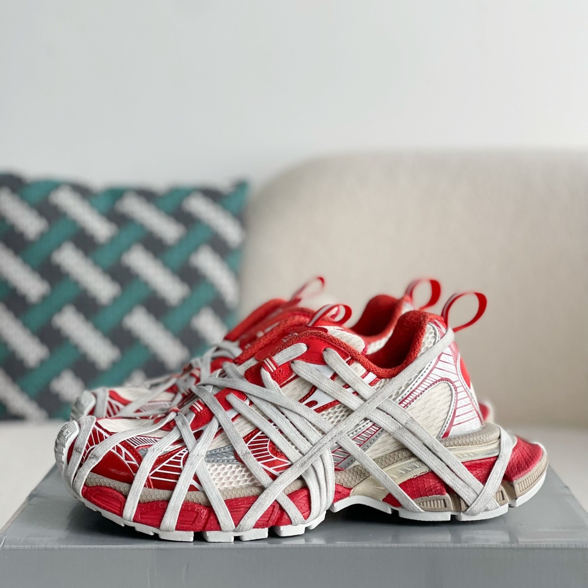 Men's 3xl Extreme Lace Sneaker in Red/beige