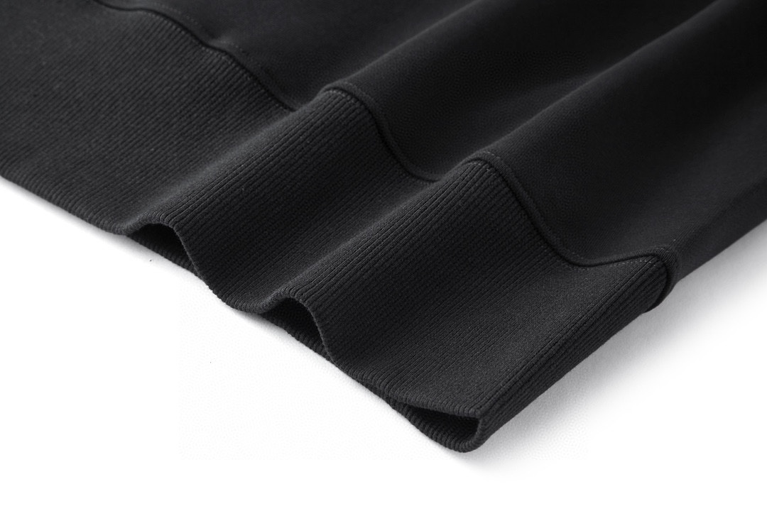 Embroidered Crewneck Sweatshirt