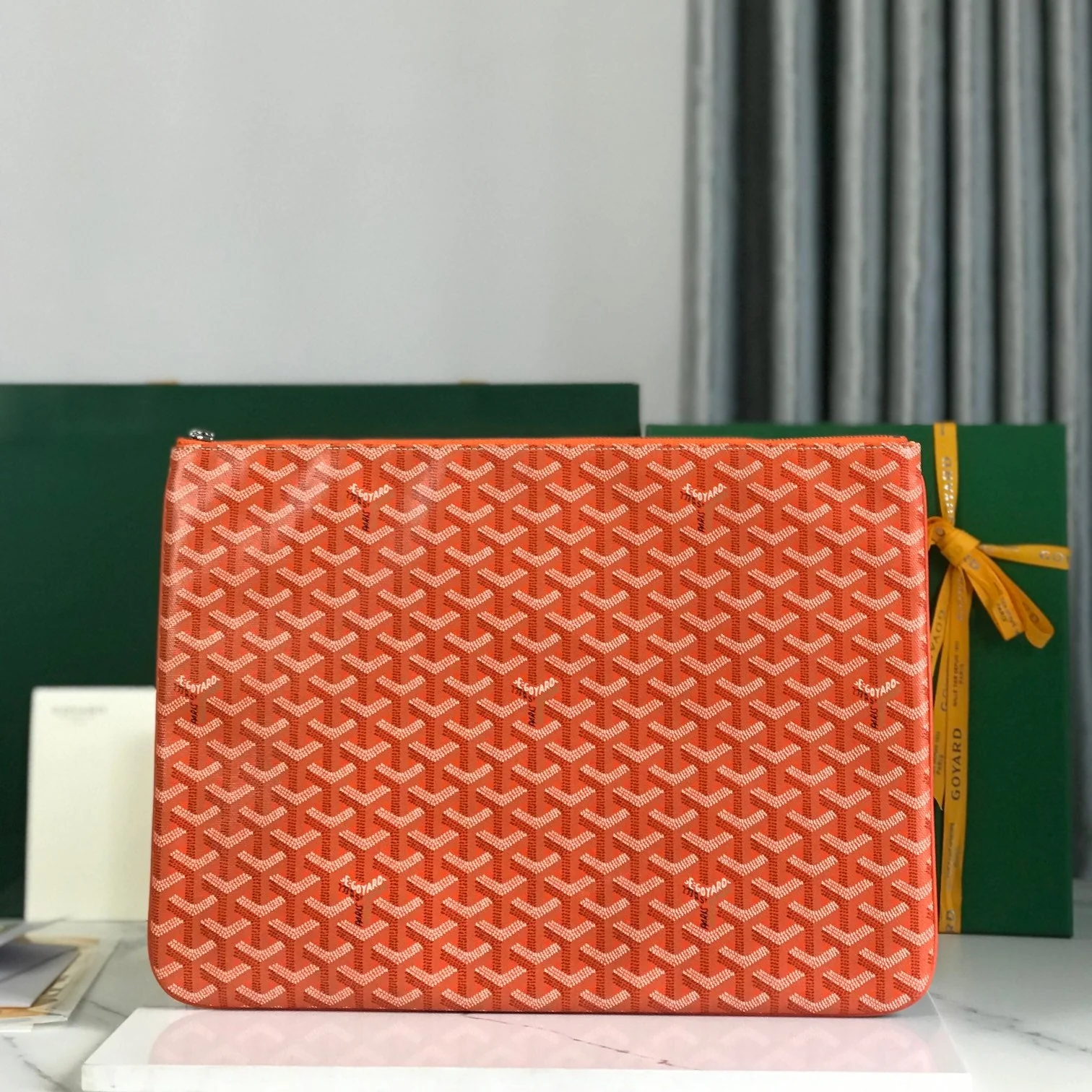 Pouch 40 In Red Orange Canvas