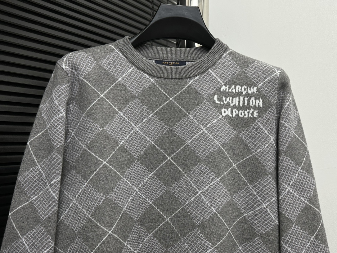 Diamond Check Sweater Cardigan