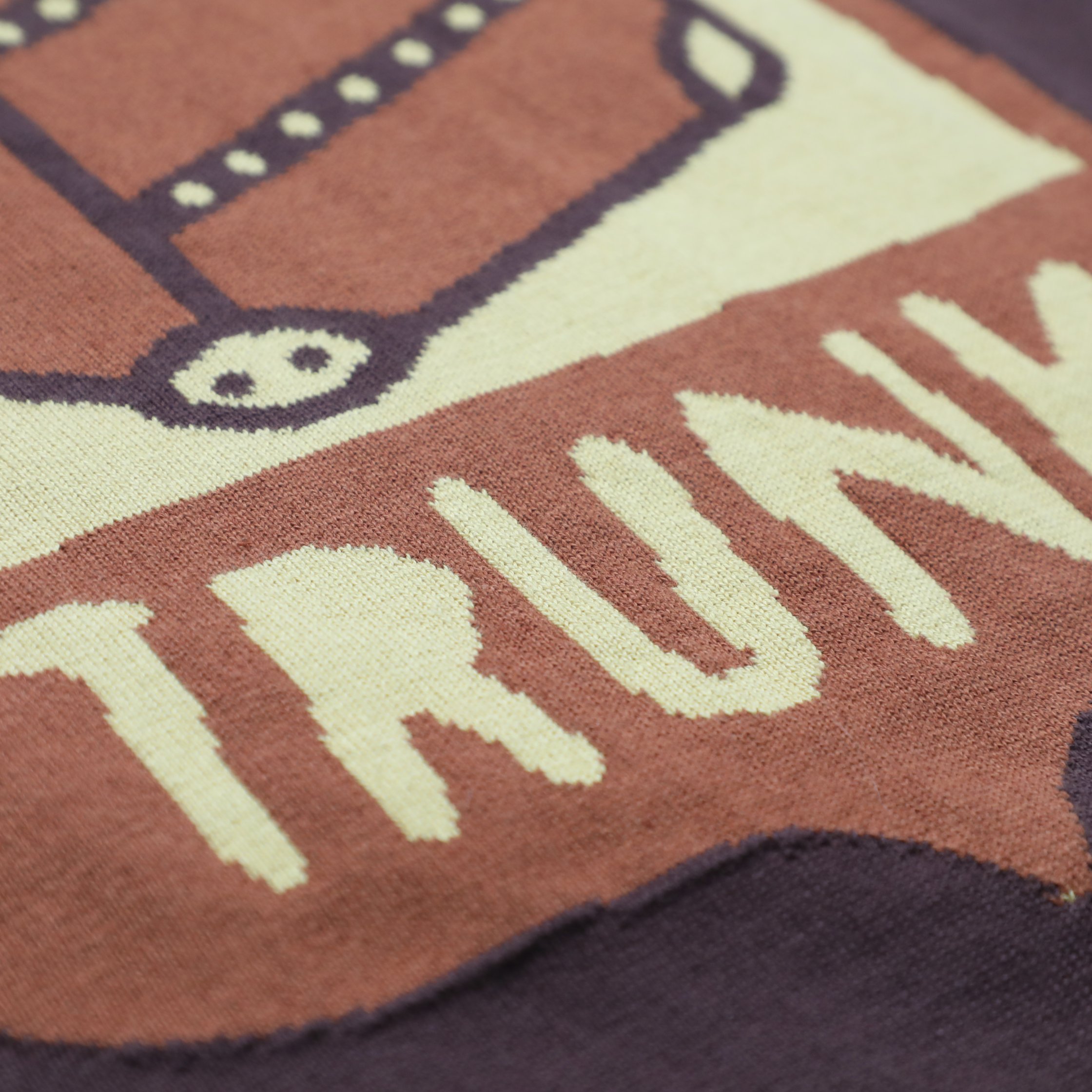 Floral knitted patch T-shirt