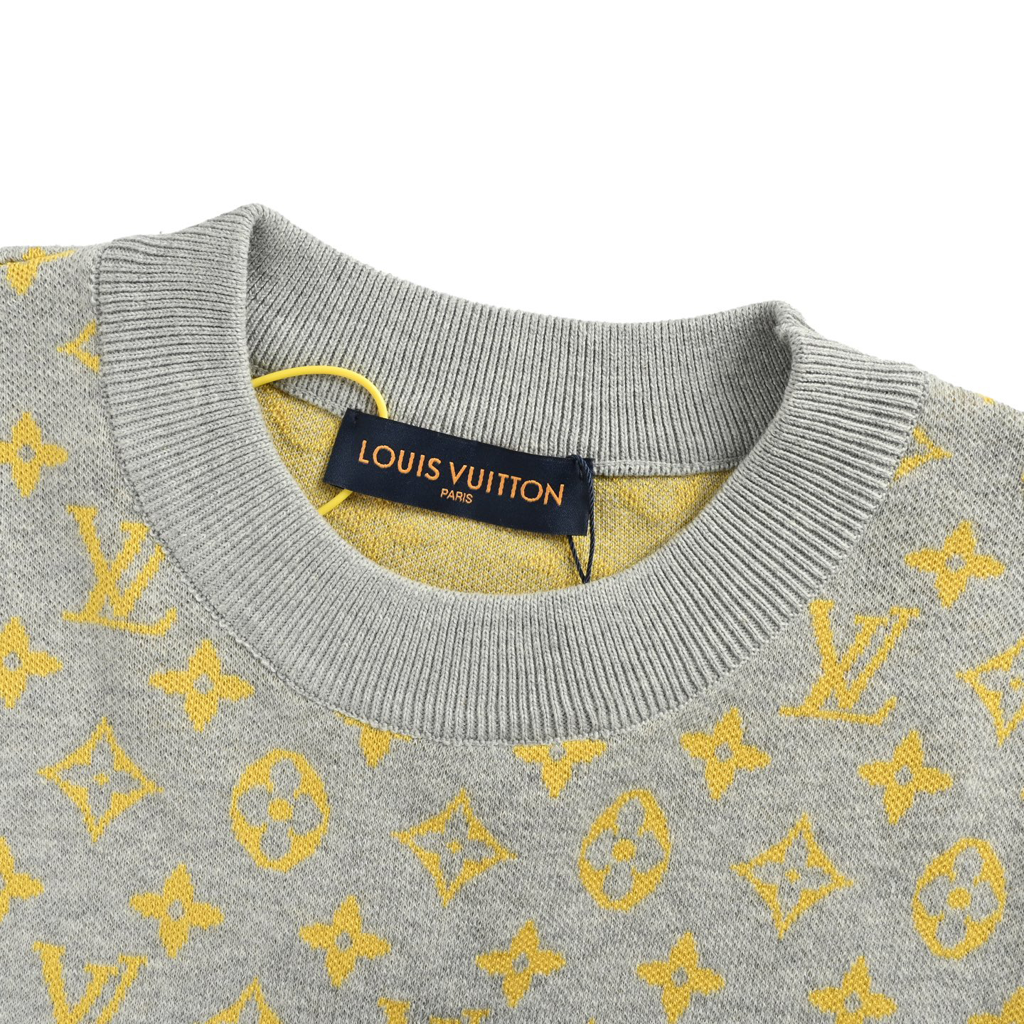 Yellow wool short sleeves