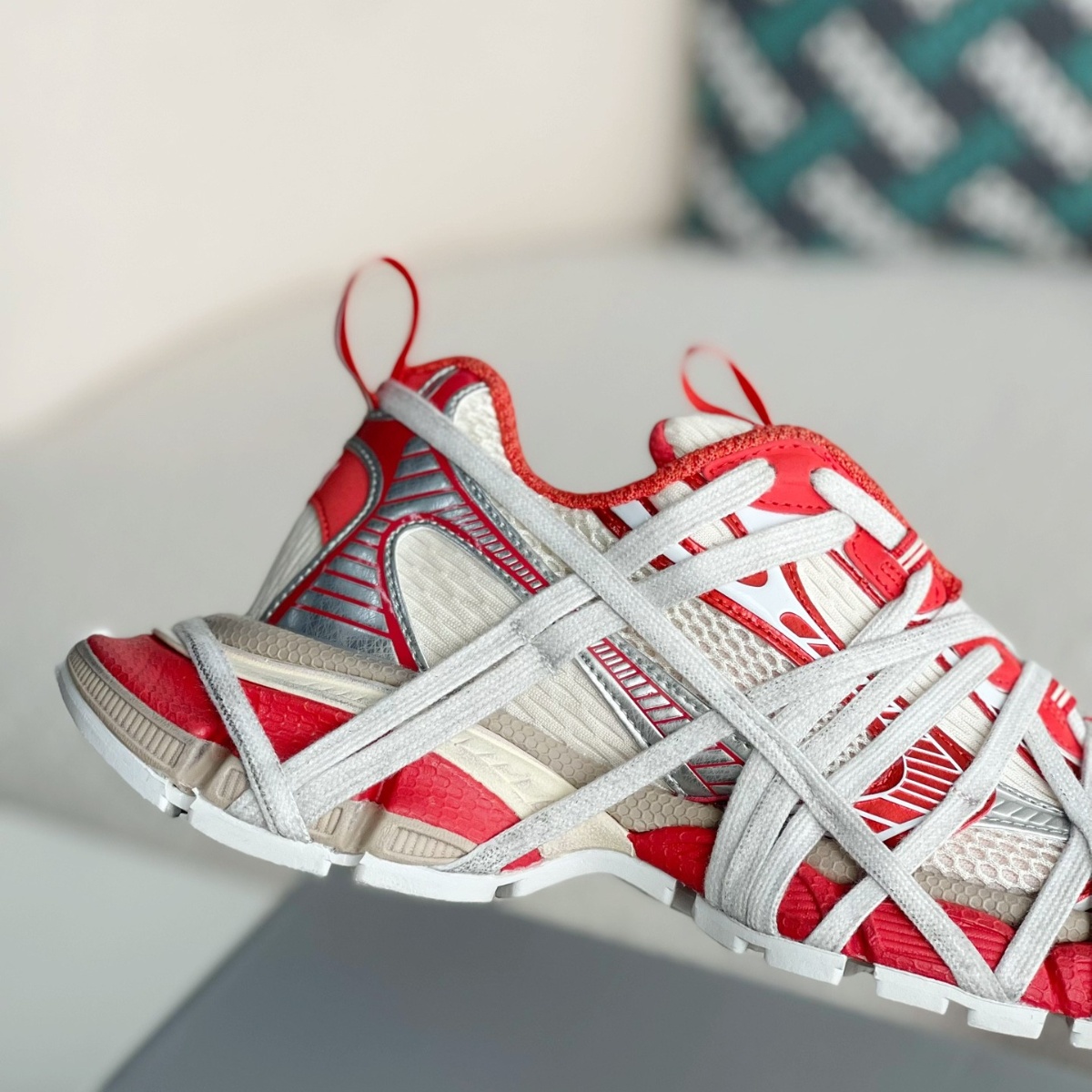 Men's 3xl Extreme Lace Sneaker in Red/beige