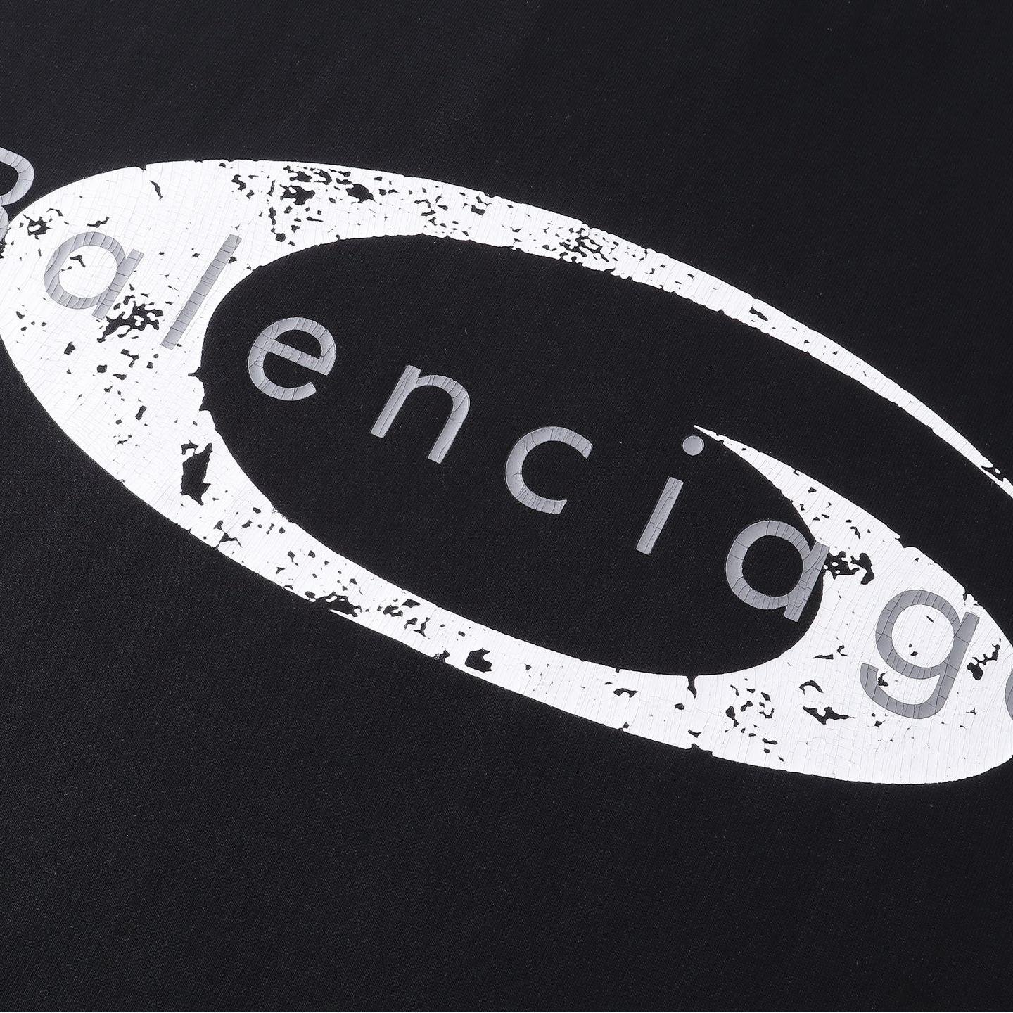 Artistic cracked print short-sleeved T-shirt