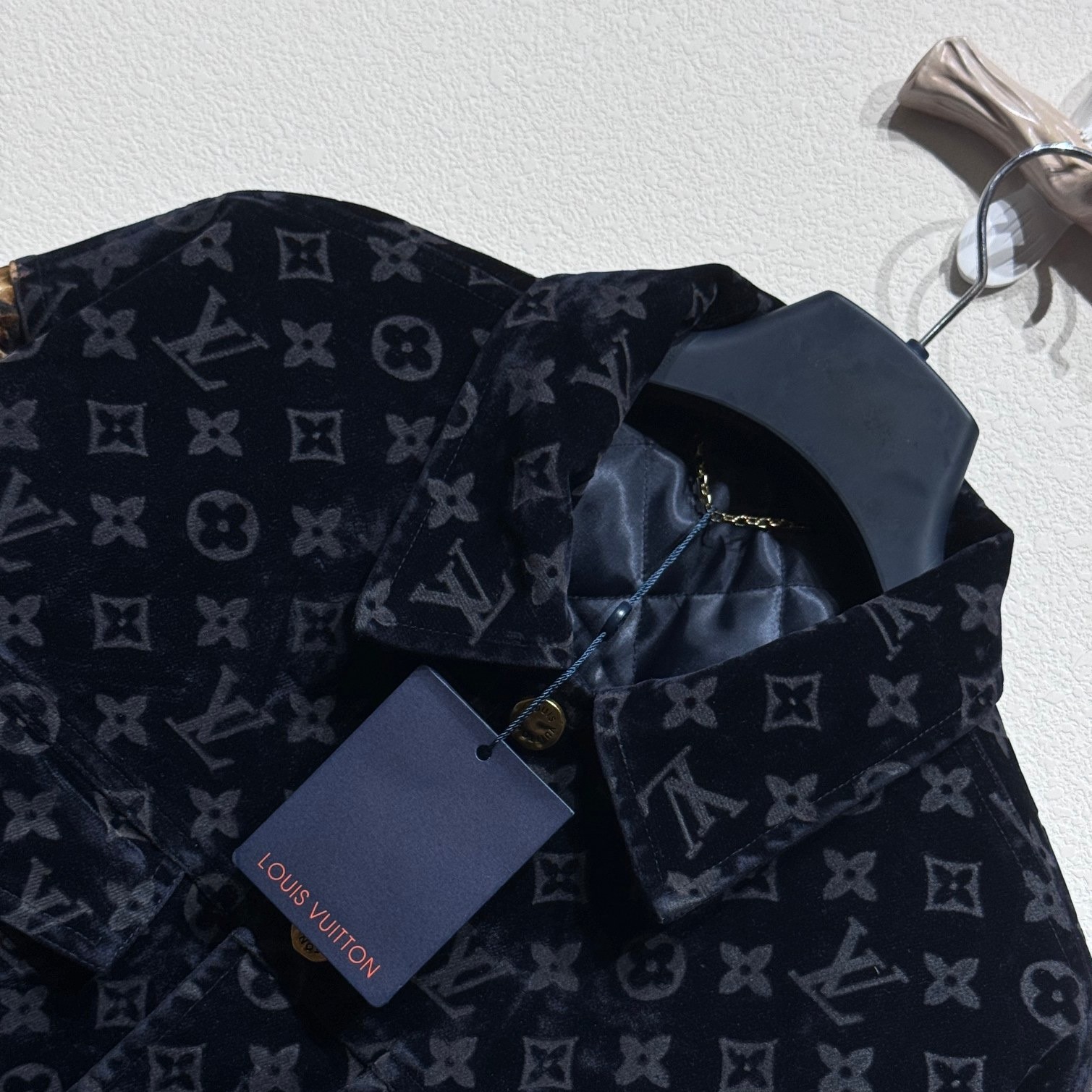 Bonfire Flocked Jakcet