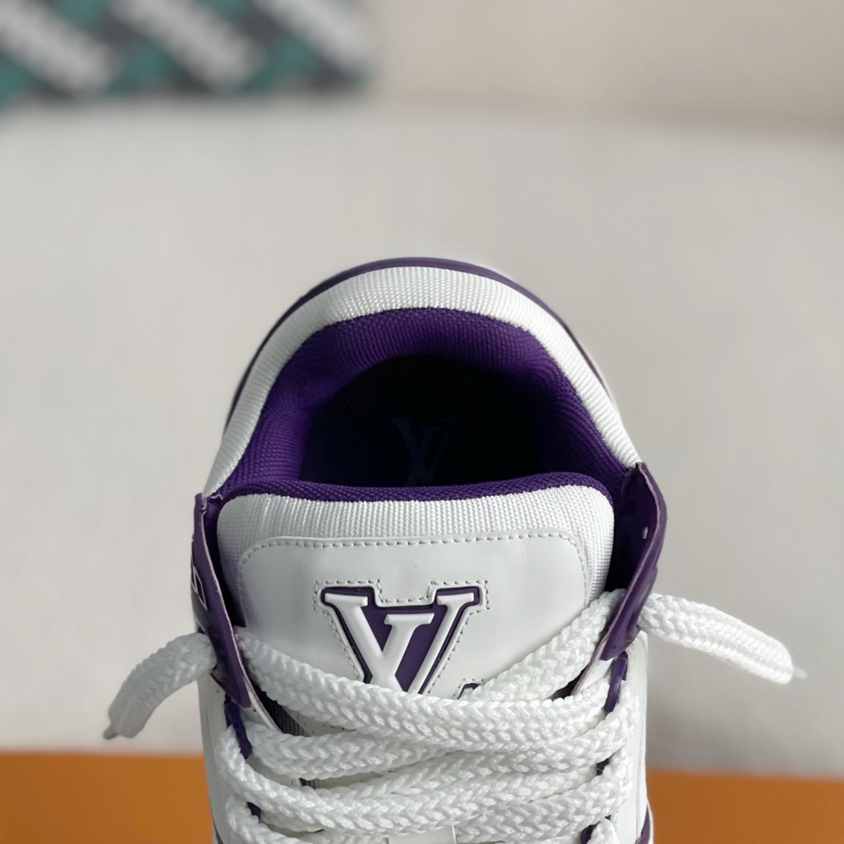 Men's Casual Sneakers (White/Purple)