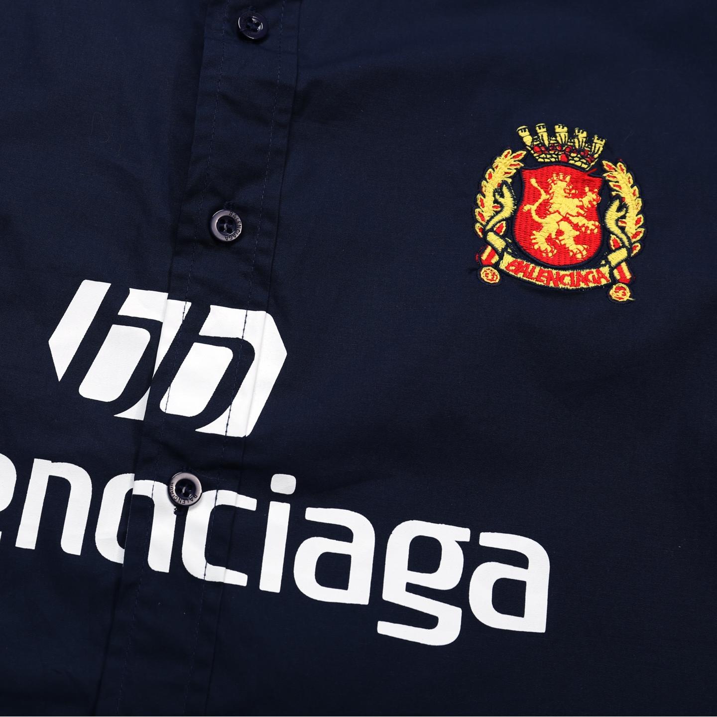 Sports joint short-sleeved shirt