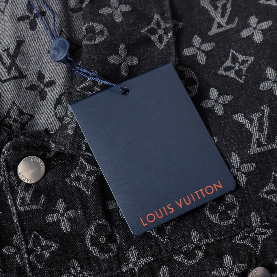 Artistic portrait embroidered denim jacket