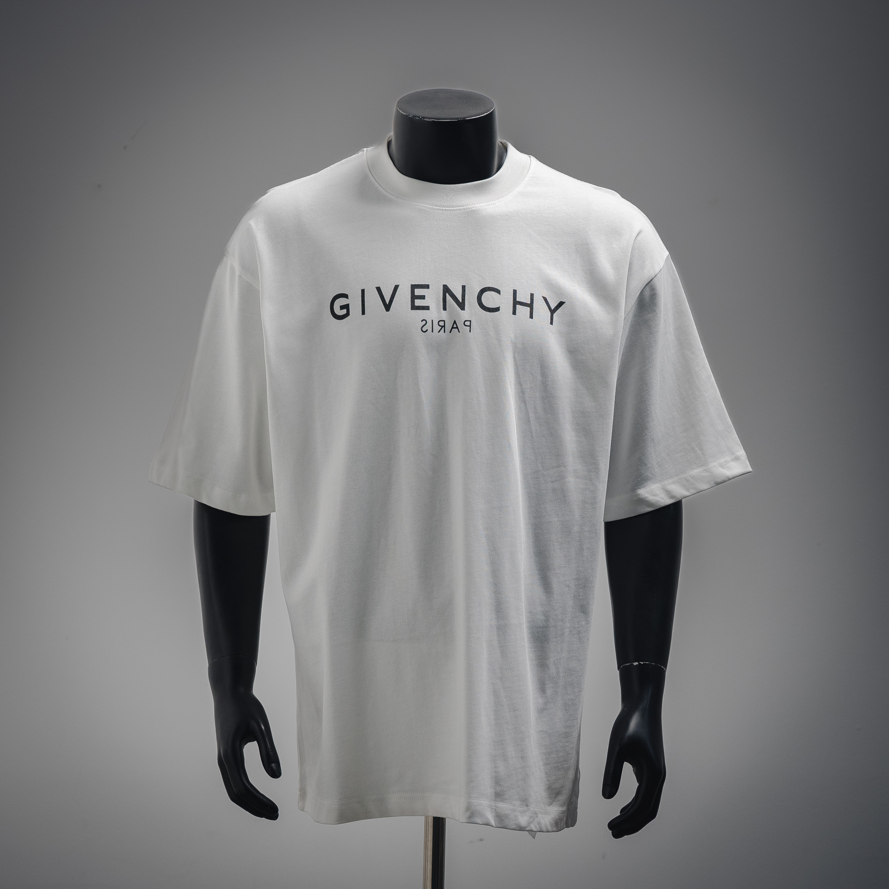 GVC reverse front and back print short sleeve T-shirt