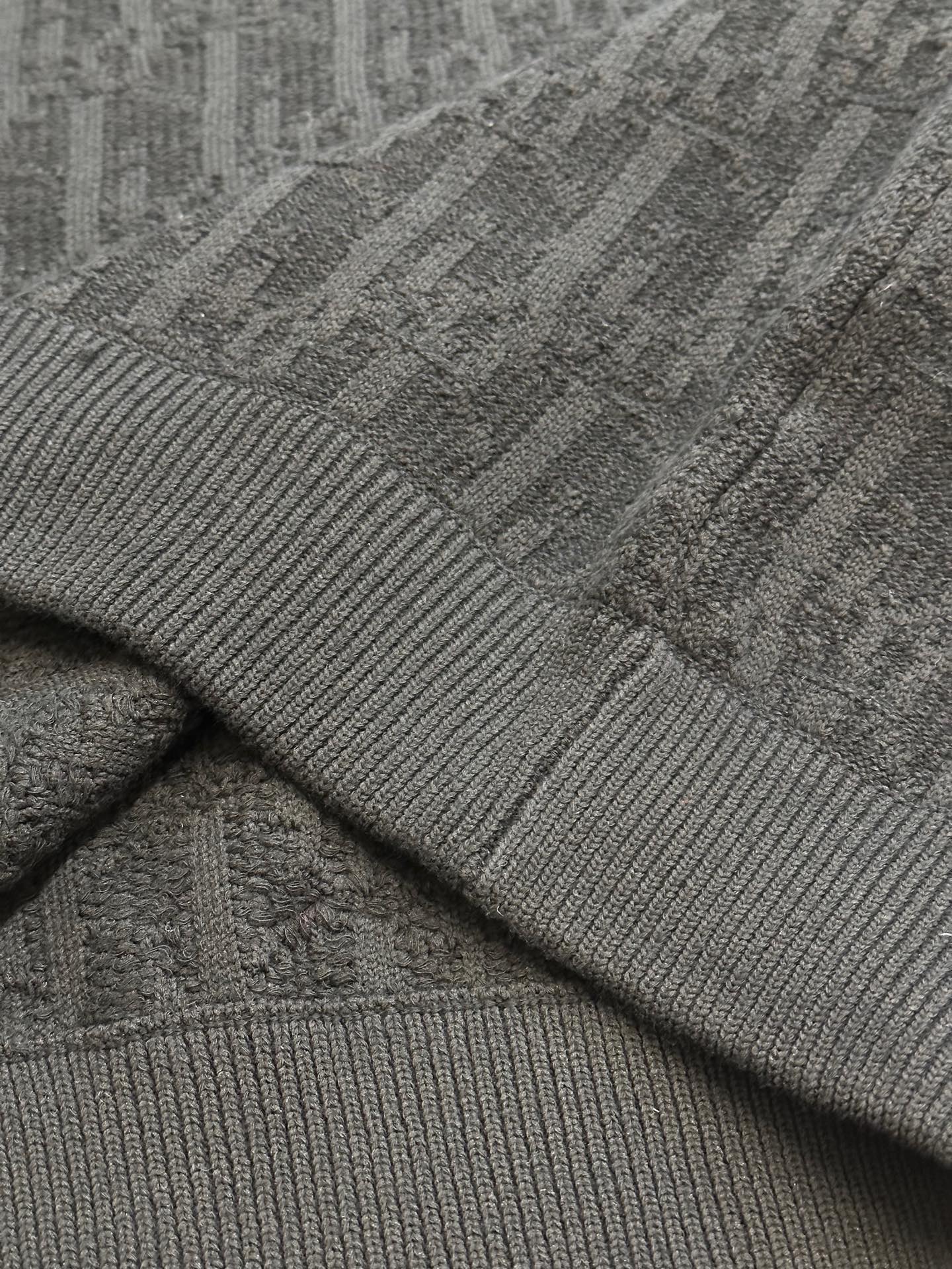 Classic Oblique Print Knit Sweater