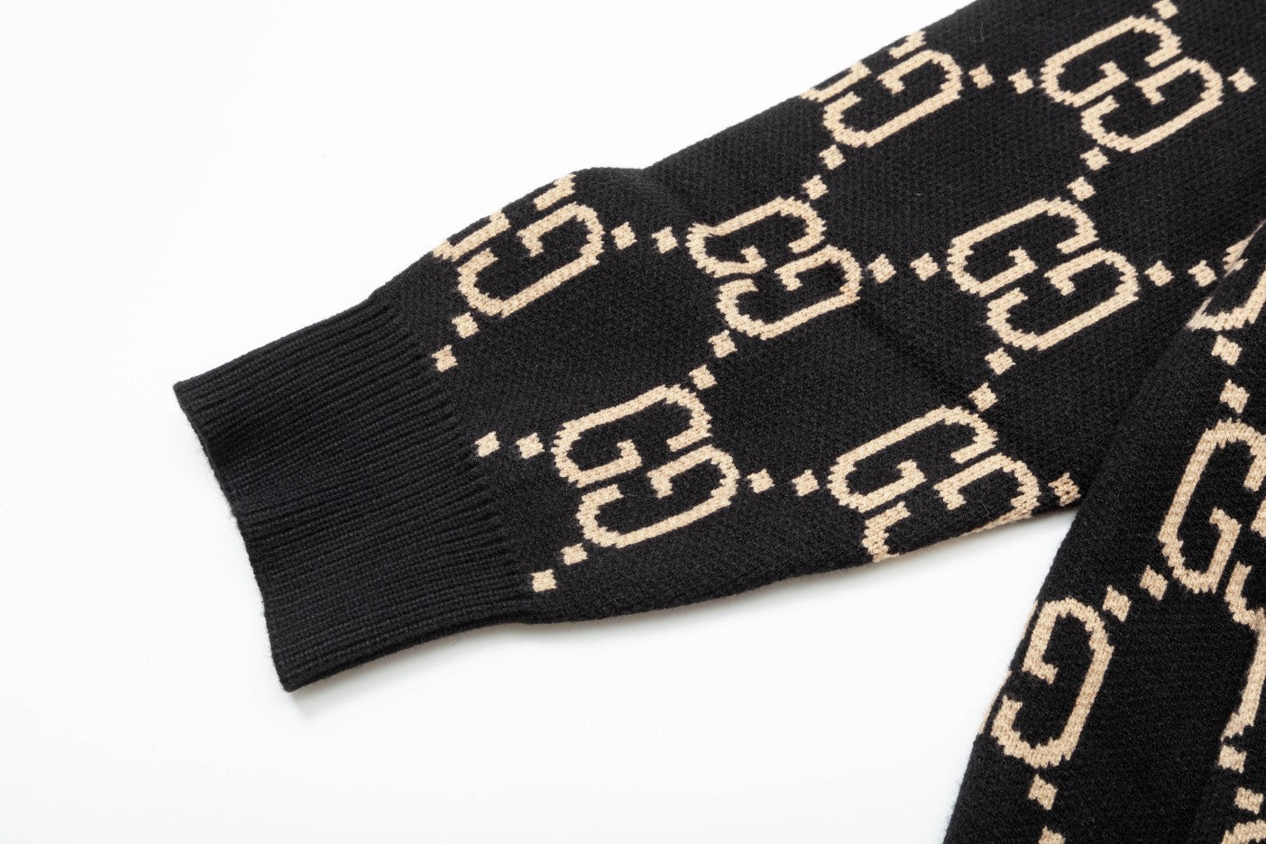 New High Quality Soft Sweater