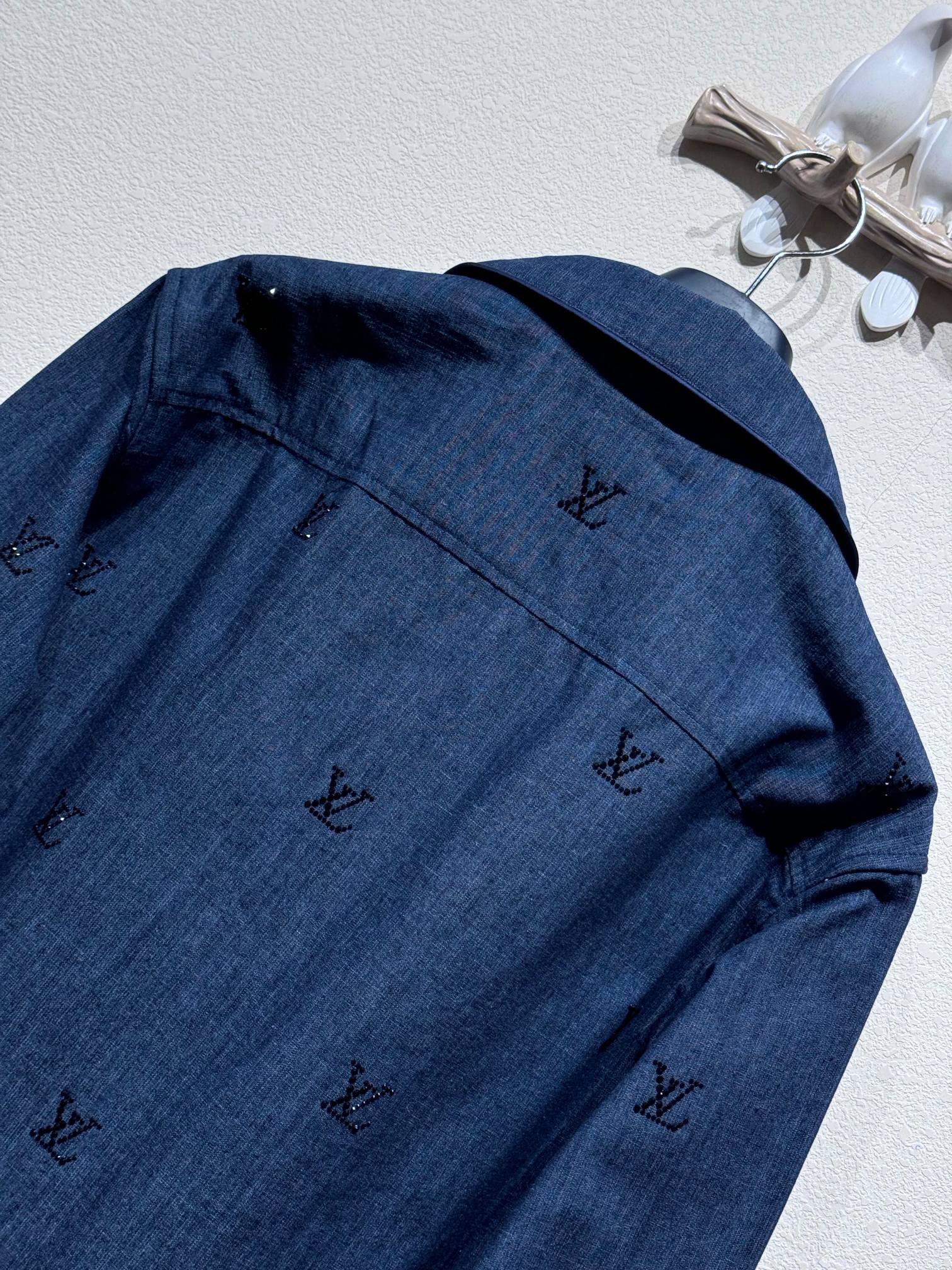 Beaded Letters LOGO Shirt Jacket