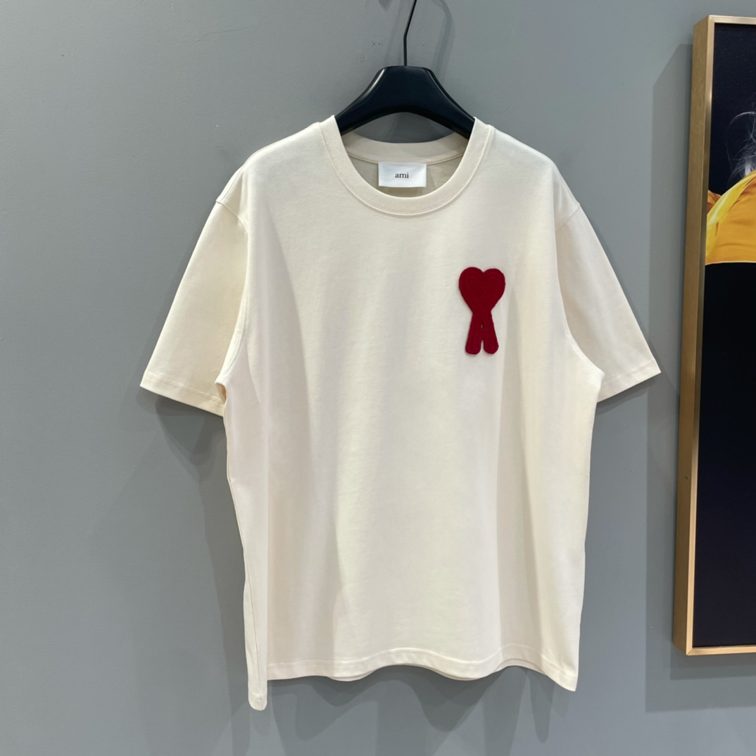 Woven embroidered heart T-shirt