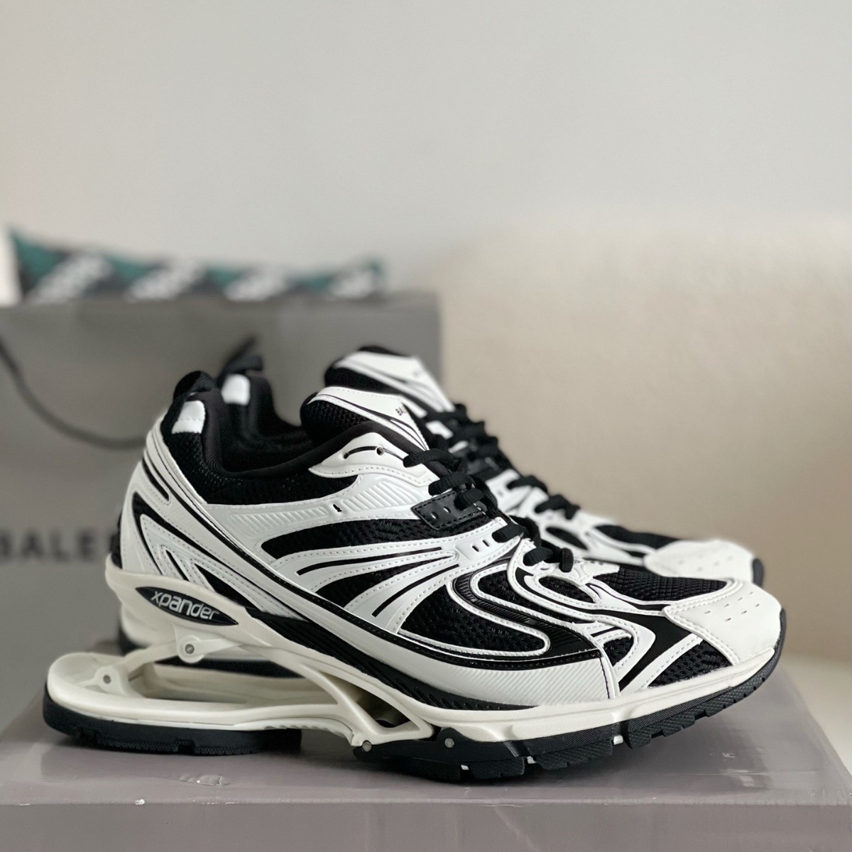 BalenciagaX-Pander White\black Spring Shoes