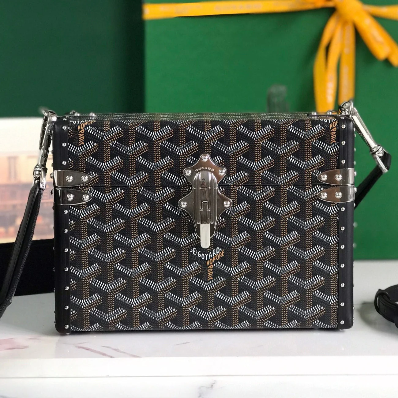 CASSETTE TRUNK BAG 21 IN BLACK CANVAS & COWHIDE