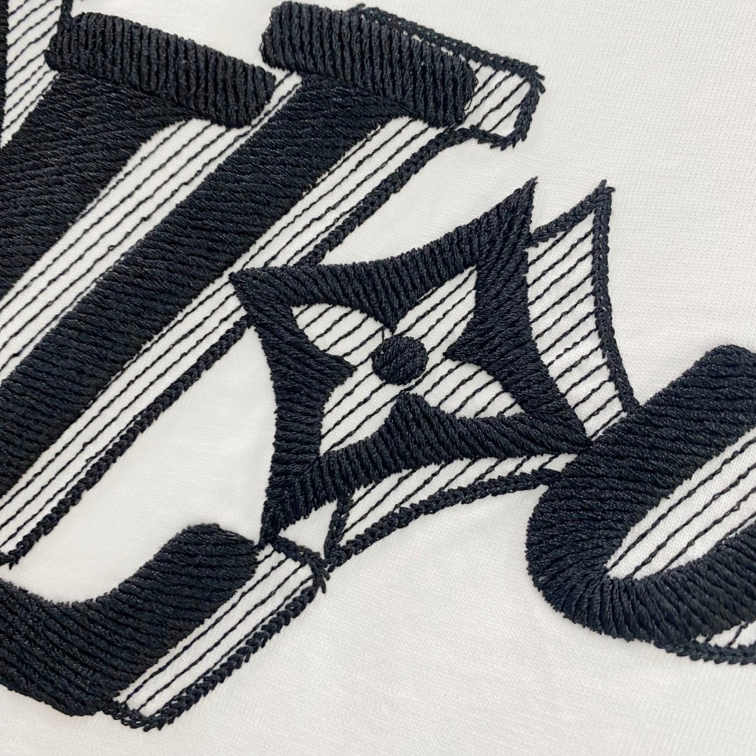 Embroidered knitted lettering T-shirt