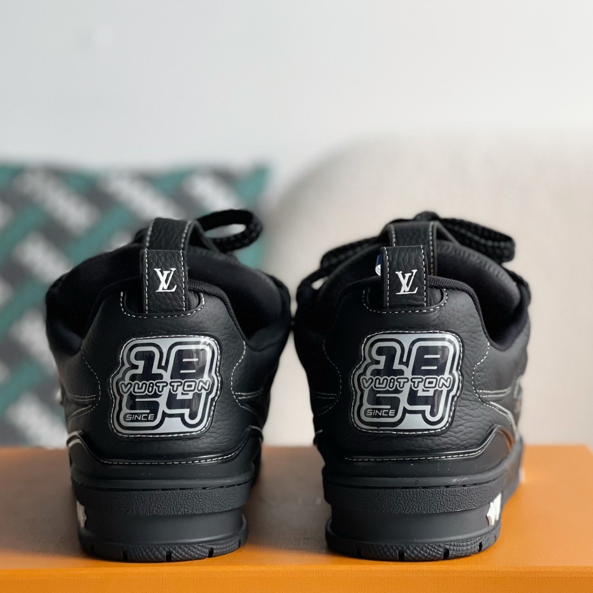 Skate Sneaker Black Men's