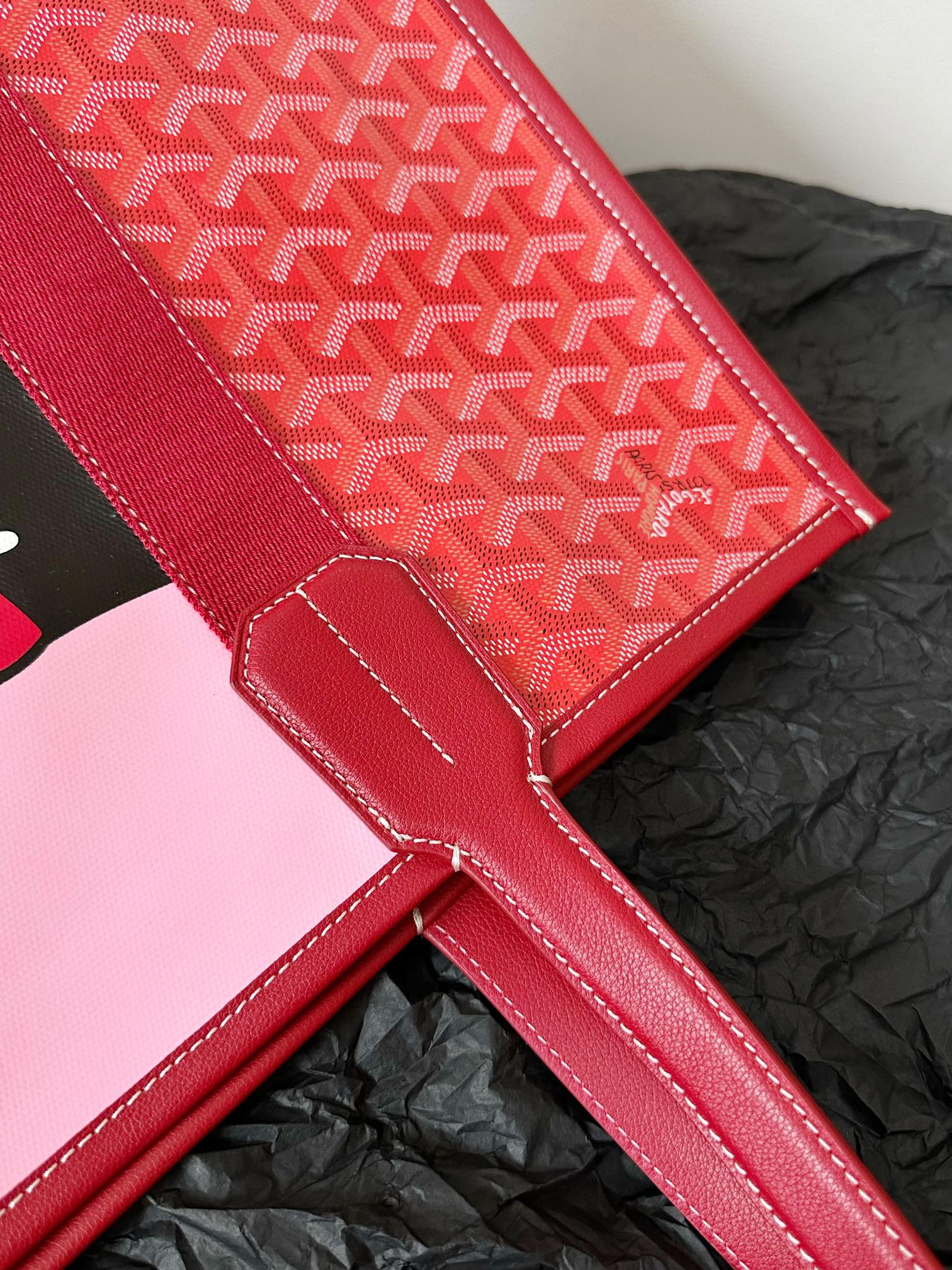 Handbag 45cm Red Canvas