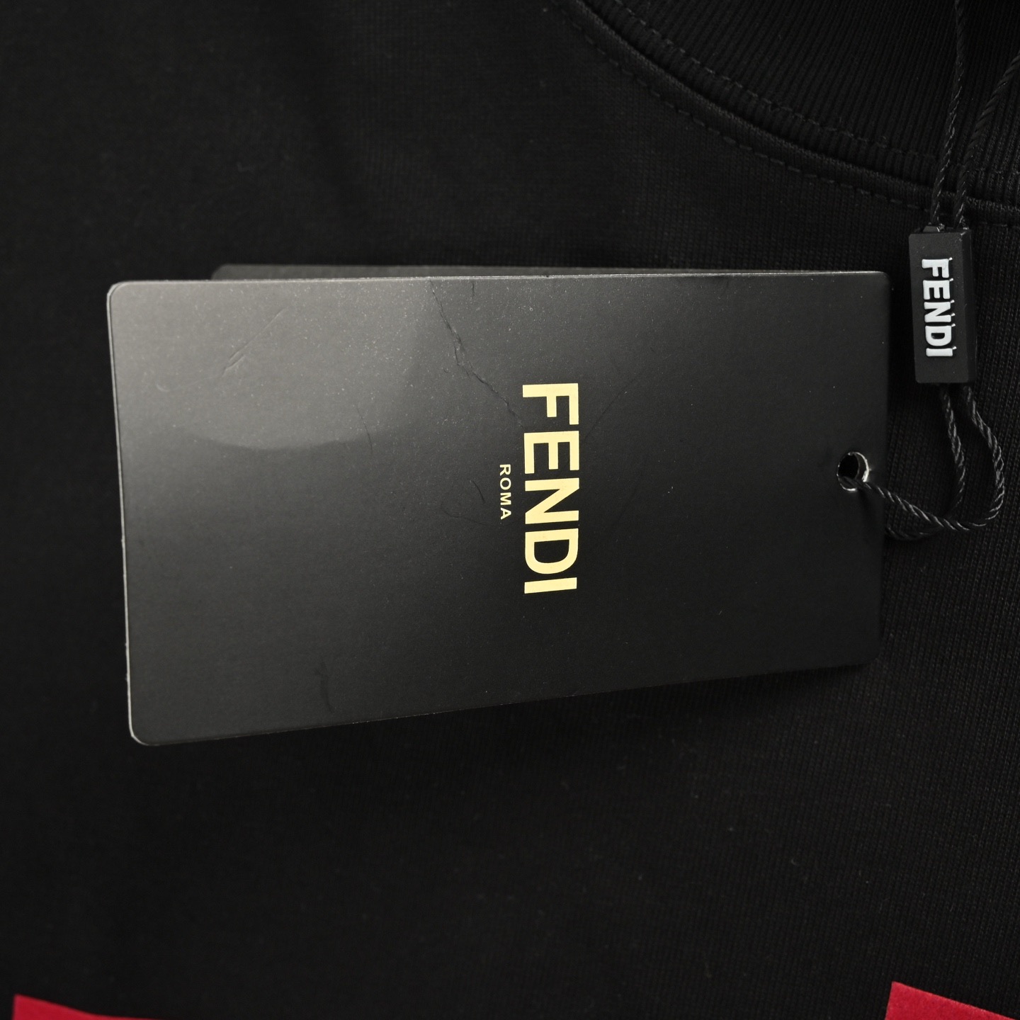 Short-sleeved T-shirt with lettering logo print