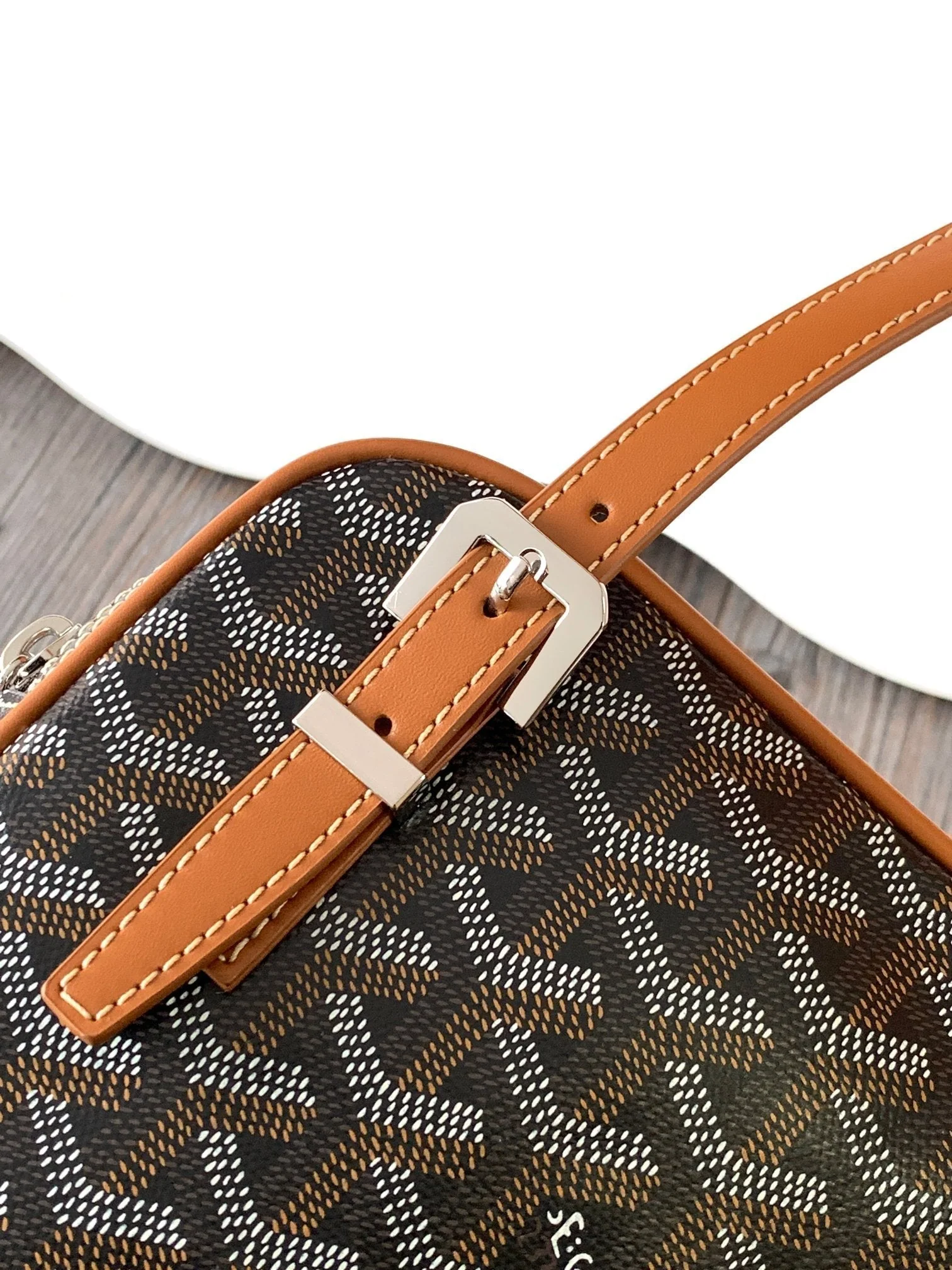 Toast Bag 21cm Black Tan