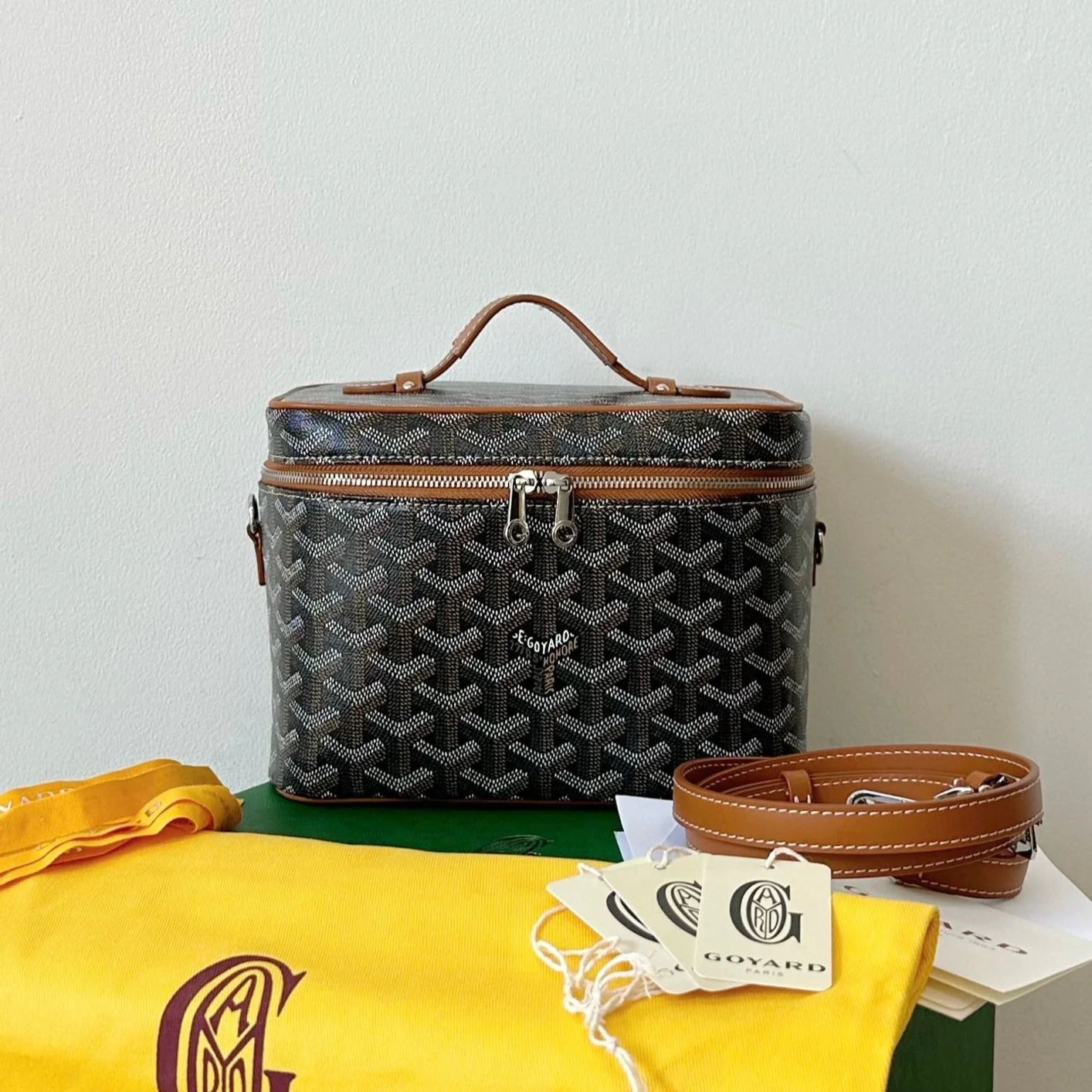 Makeup Case Bag 20CM Black And Tan