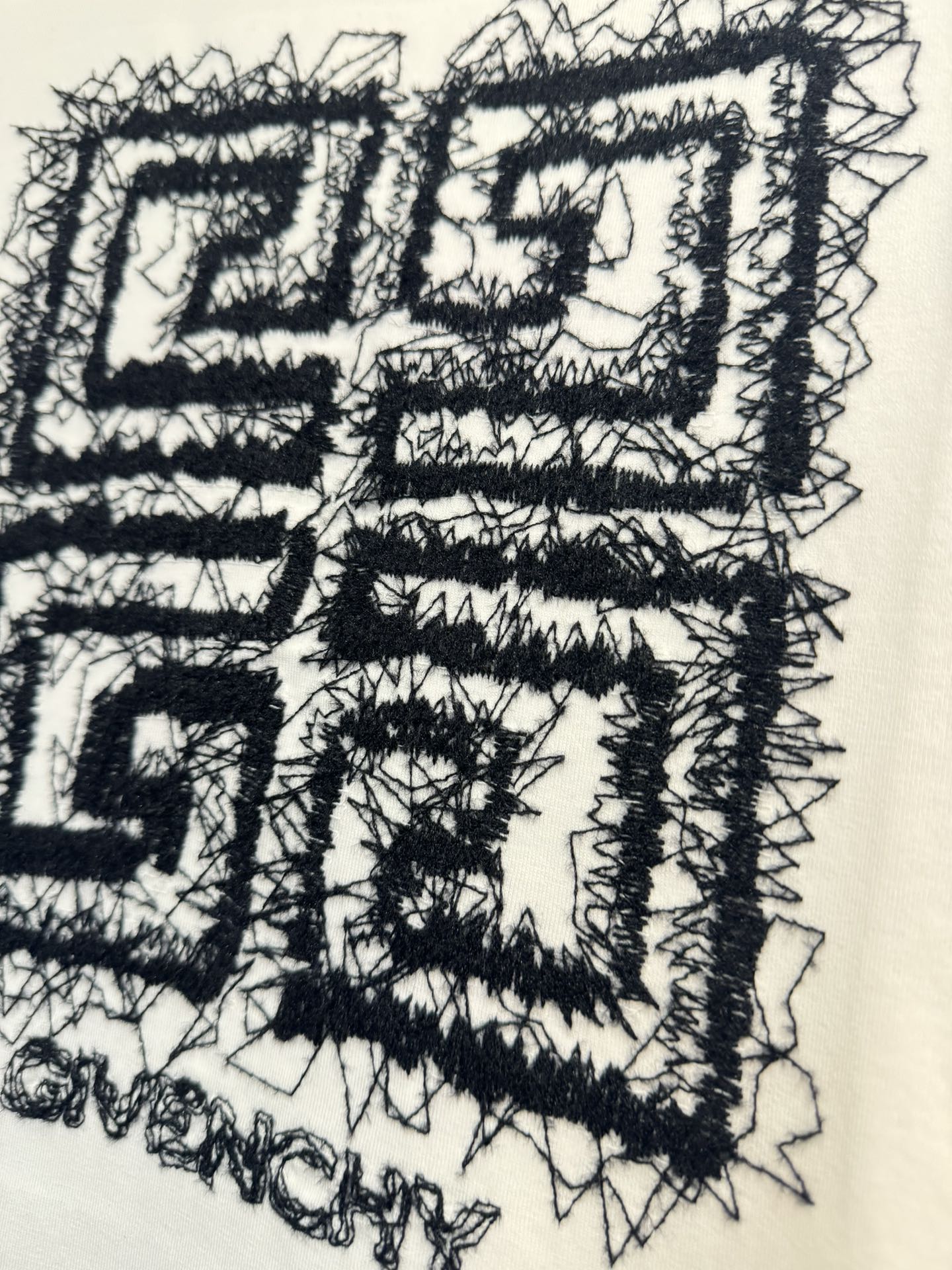 Embroidered Willow T-shirt