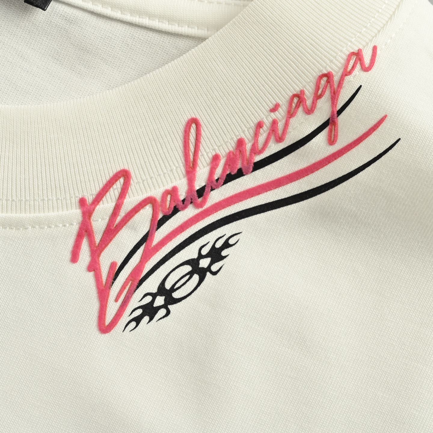 25SS Multi-Logo Coca-Cola Graphic T-Shirt