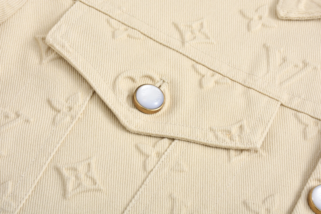 All over printed embossed jacket