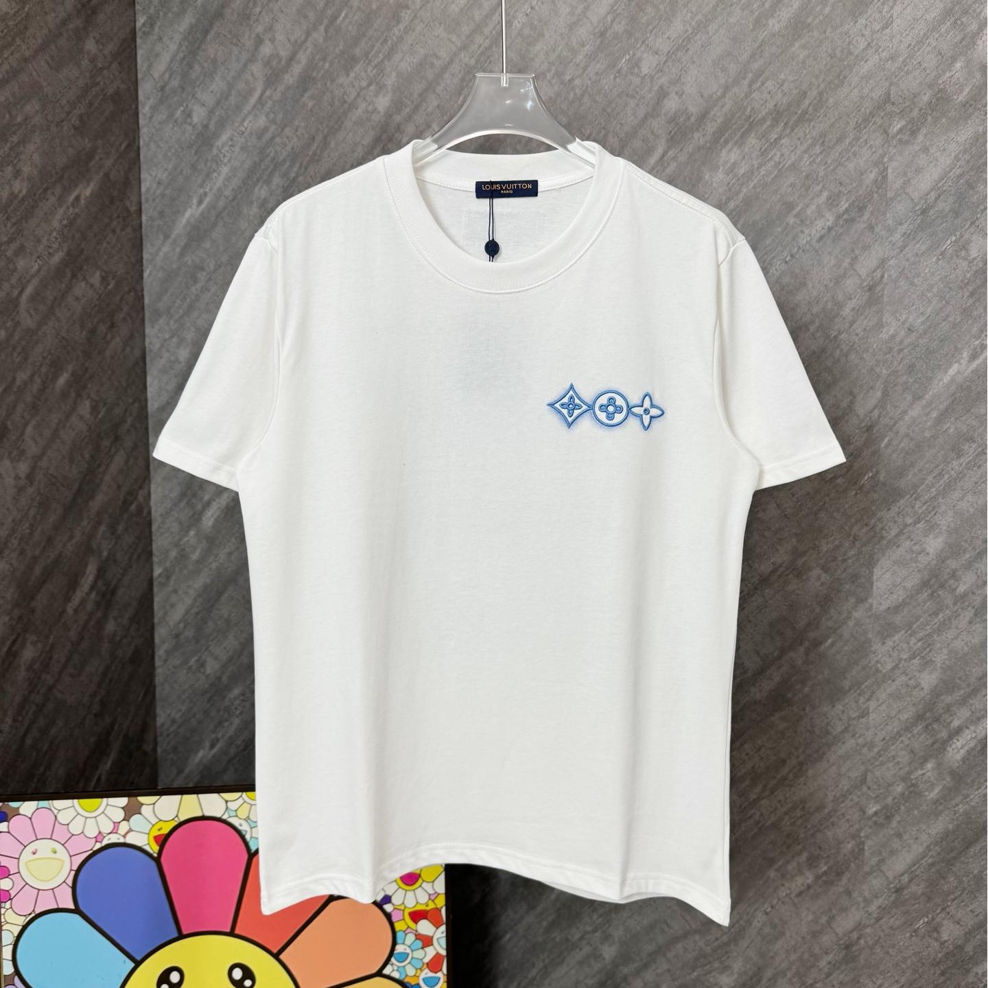 Simple versatile style print t-shirt