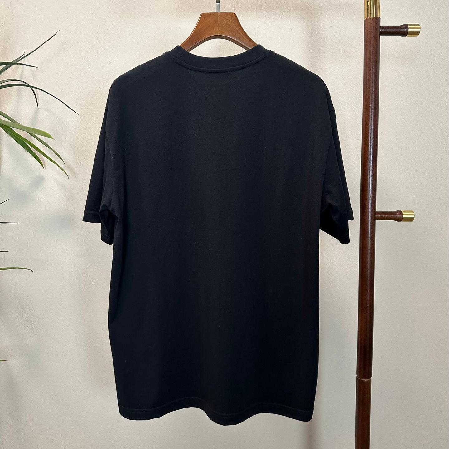 Embroidered logo short sleeves