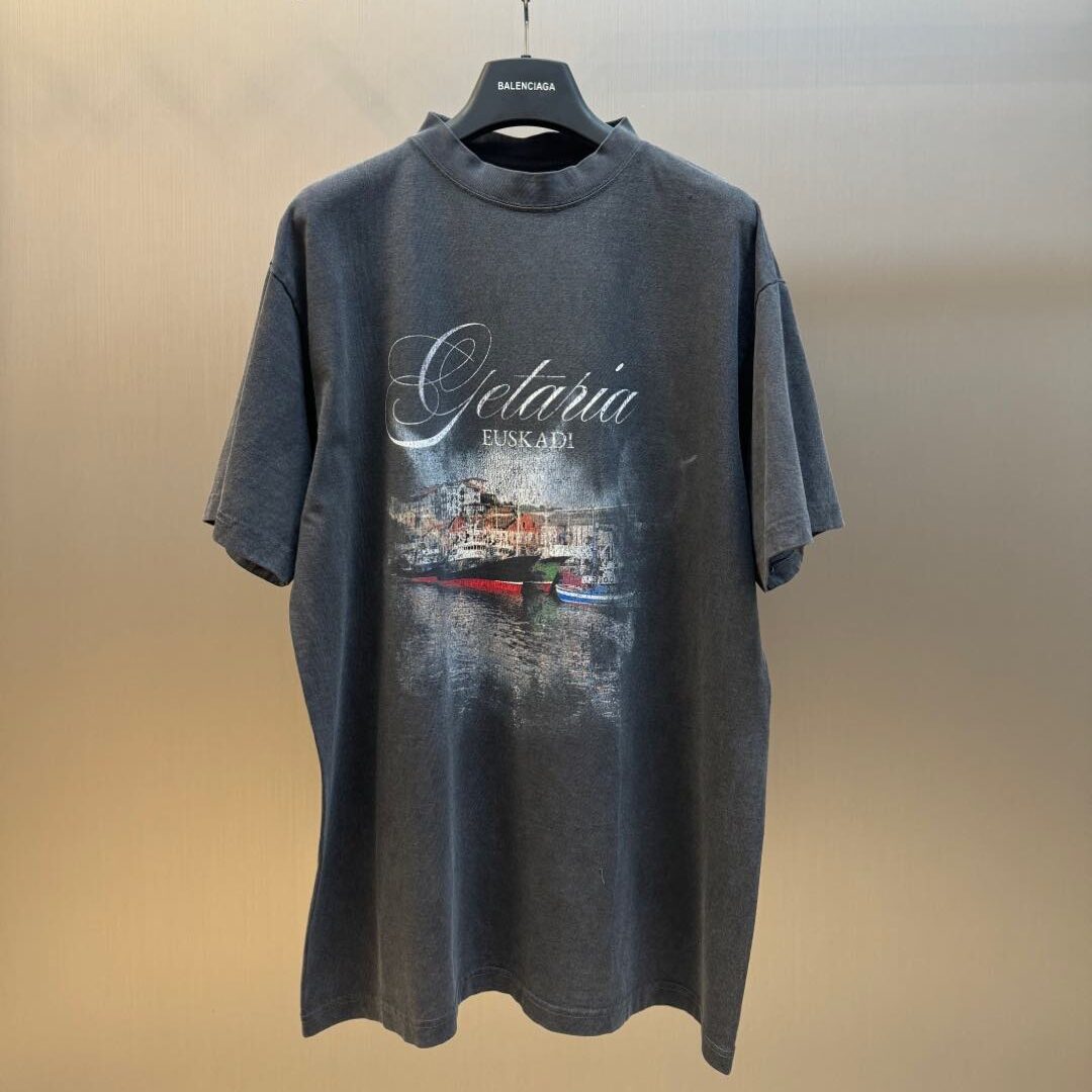 Sailboat print short sleeves