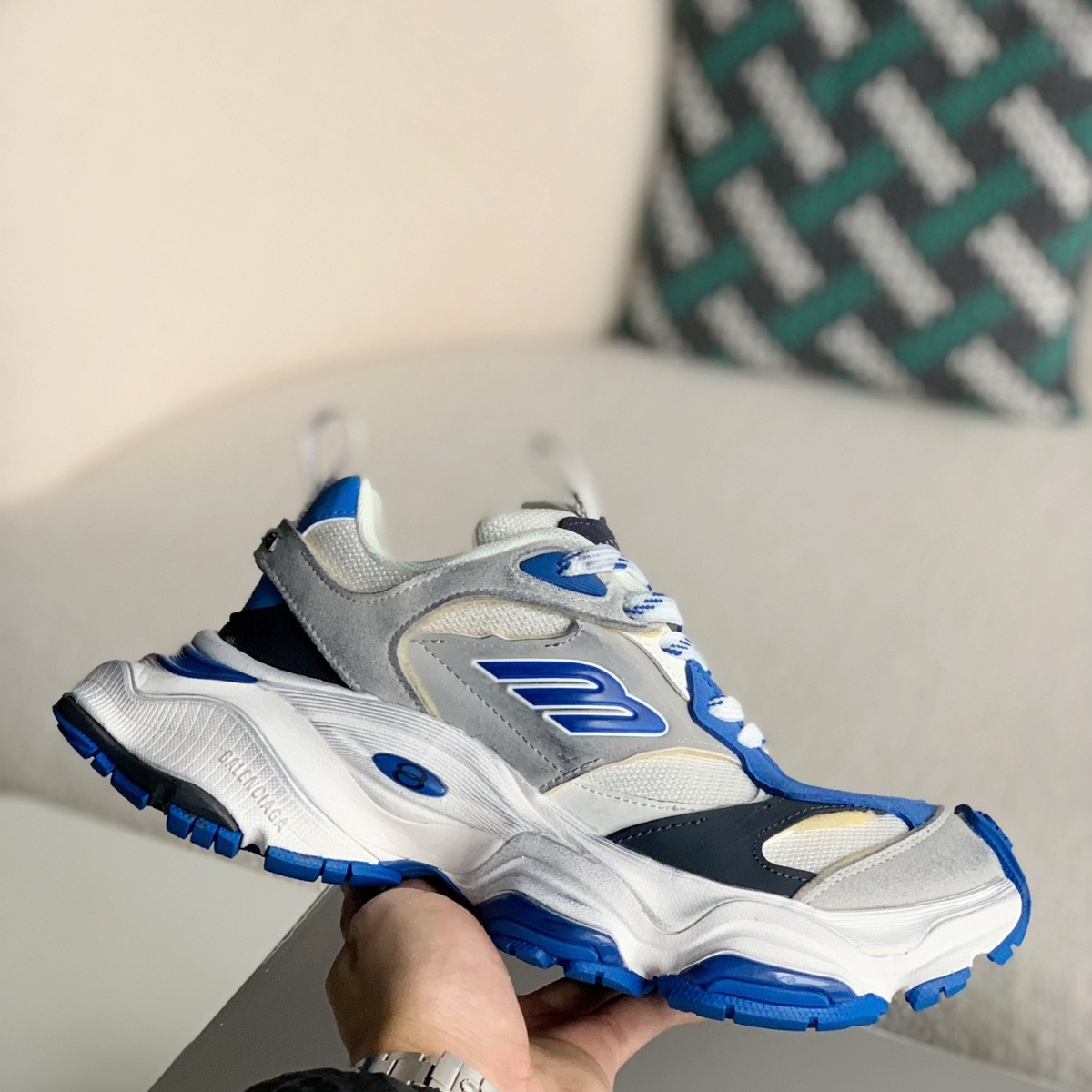 Balenciaga Cargo Sneakers in Grey/White/Blue