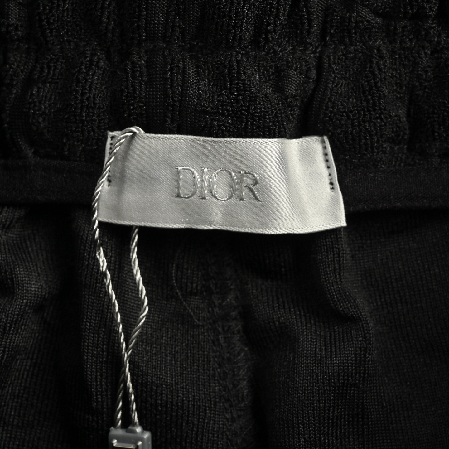 Hidden-print logo jacquard towelling shorts