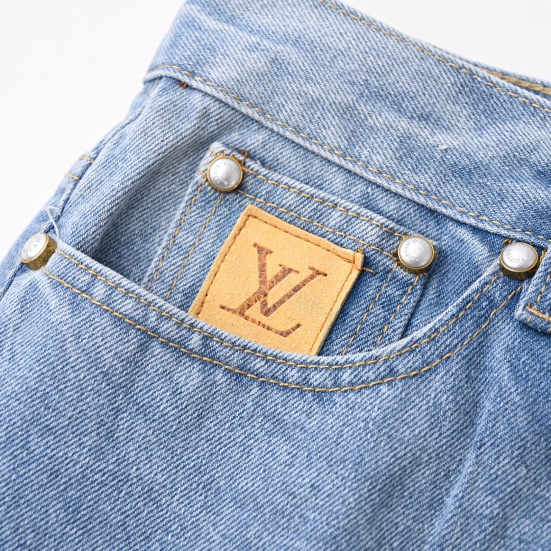 Embroidered Washed Jean