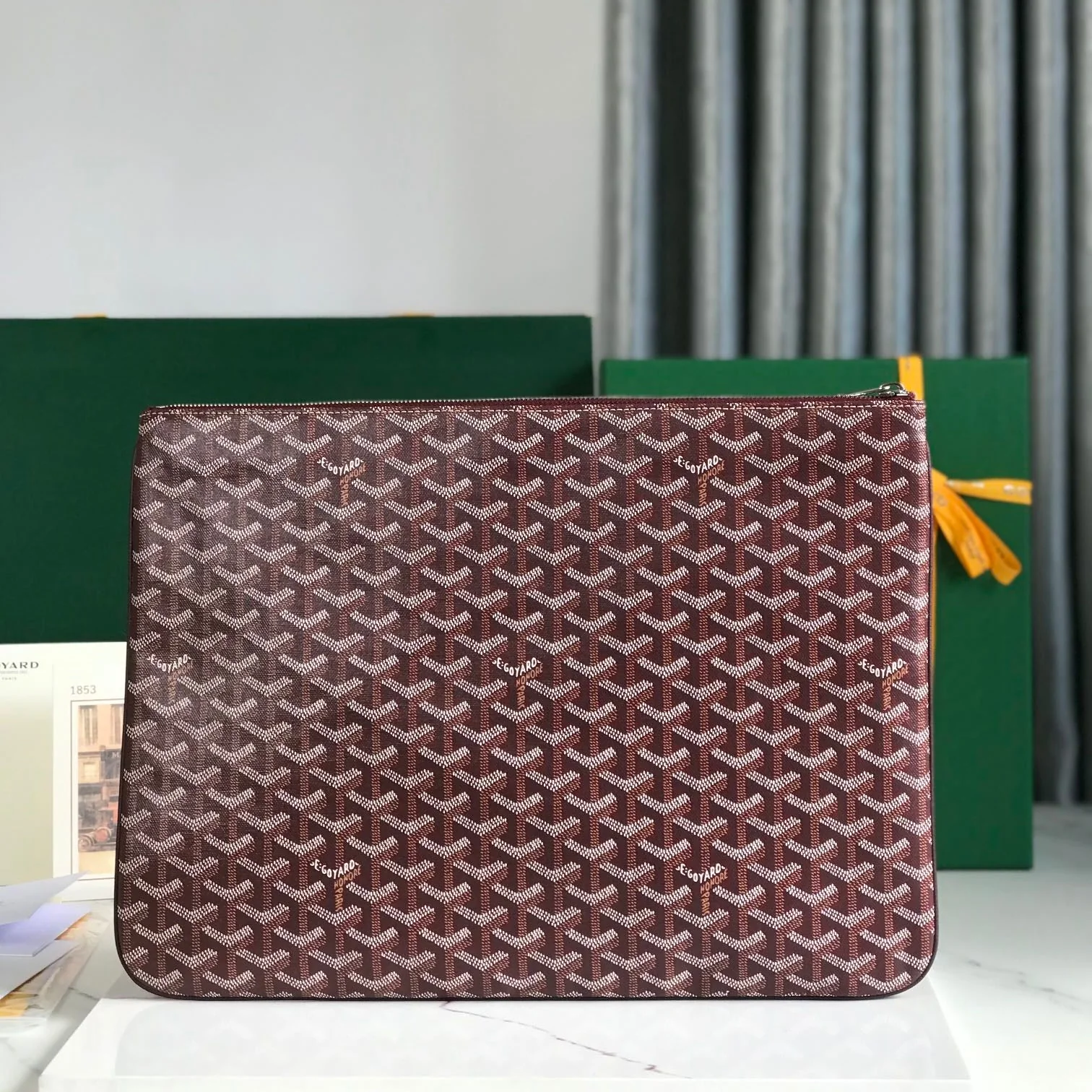 Pouch 40 In Burgundy Red Canvas