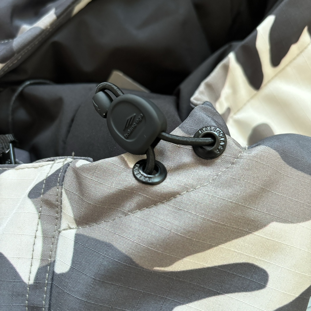 Camouflage Ski Jacket