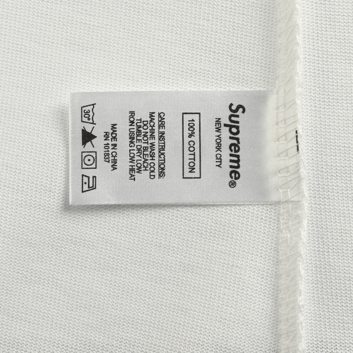 American No.8 Sanskrit Font Print Long Sleeve T-Shirt