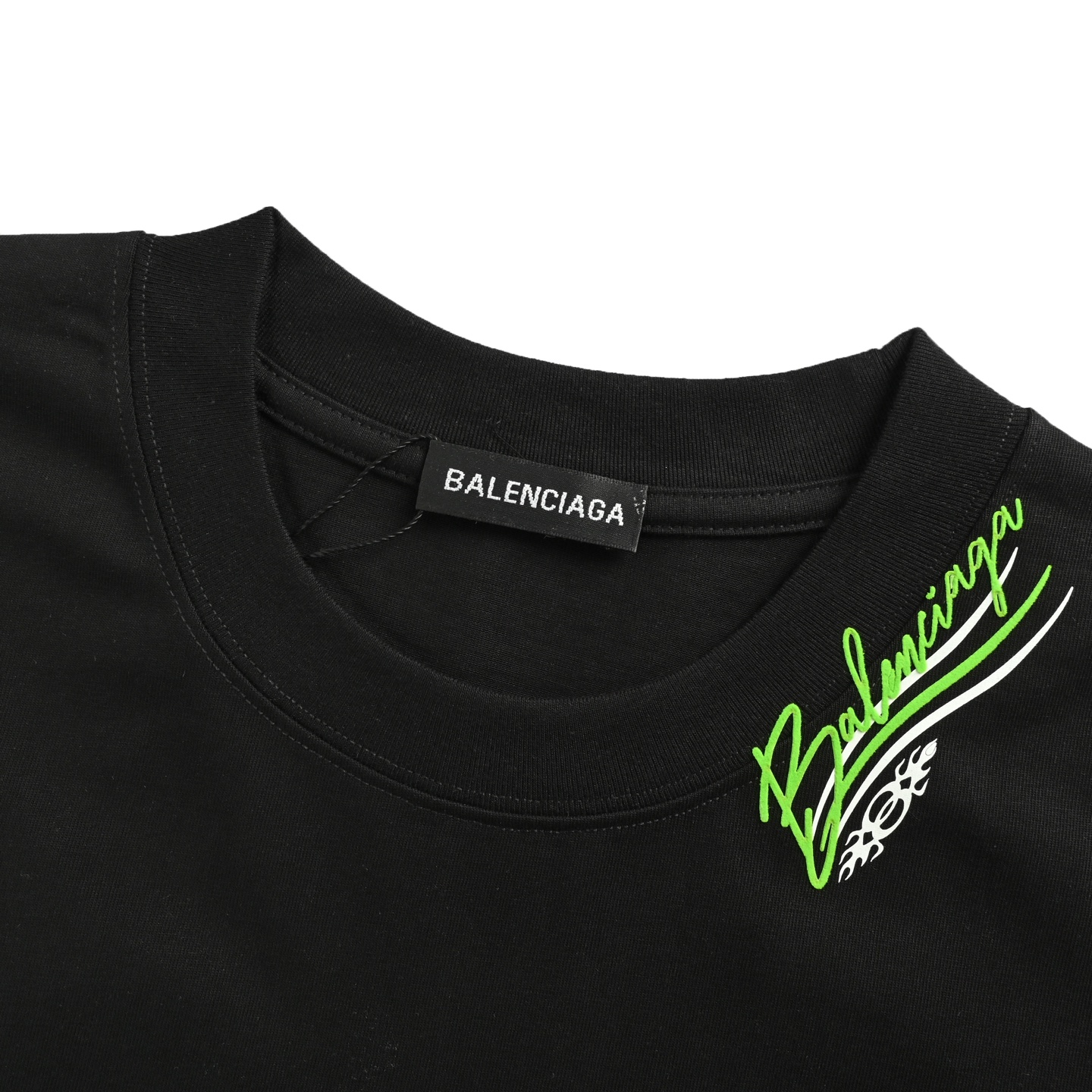 25SS Multi-Logo Coca-Cola Graphic T-Shirt