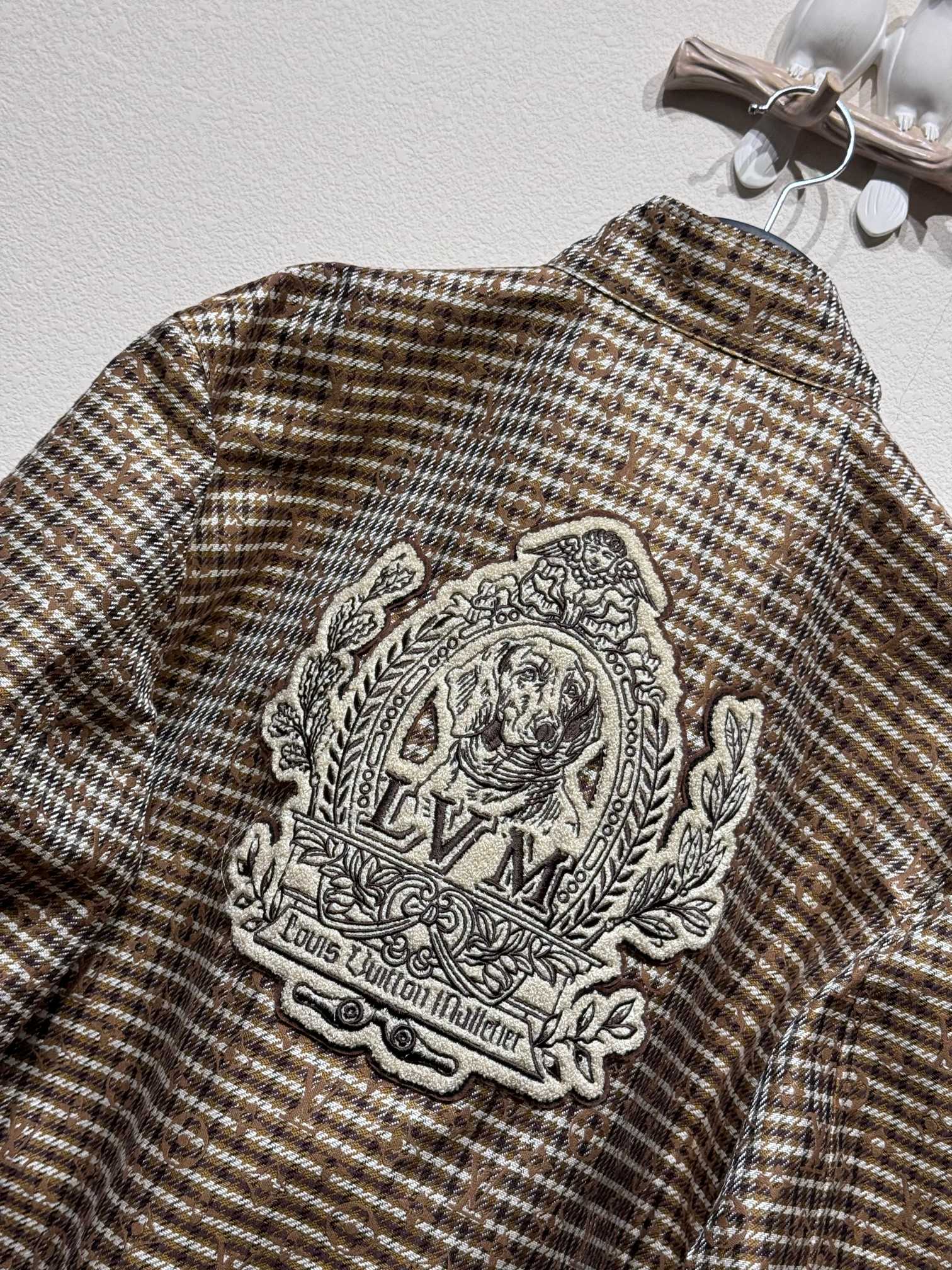 Houndstooth embroidered jacket