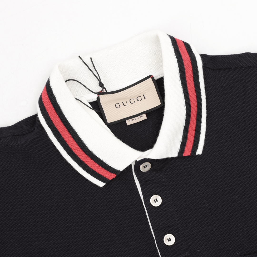 Polo shirt with embroidered logo on pocket