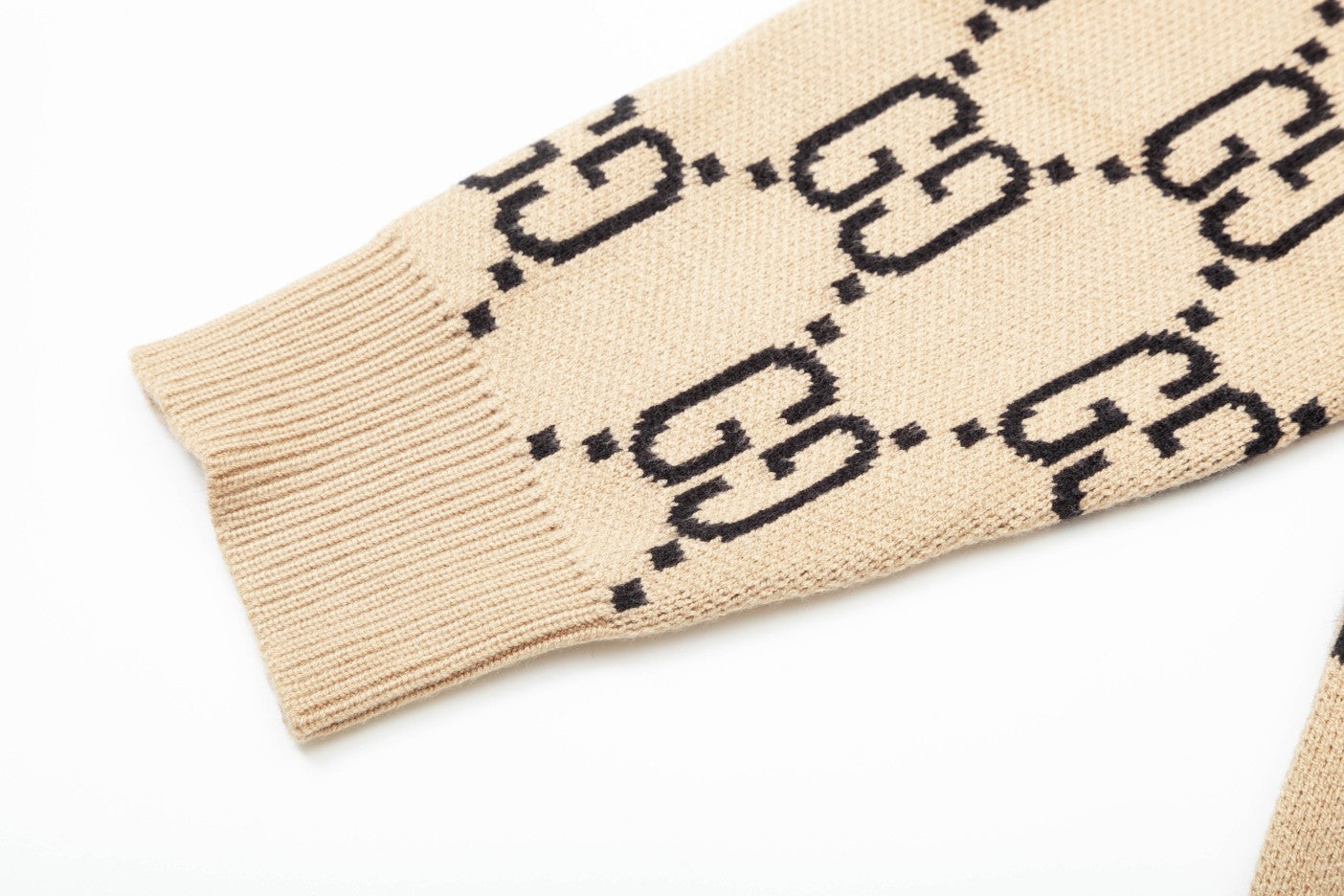 New High Quality Soft Sweater