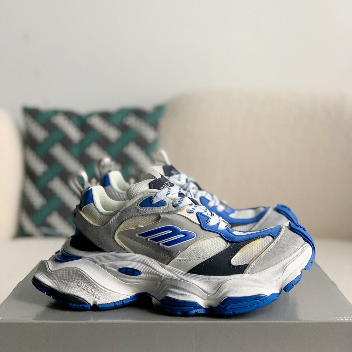 Balenciaga Cargo Sneakers in Grey/White/Blue