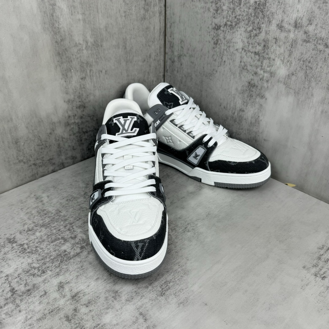 Monogram Denim Grey White Trainer