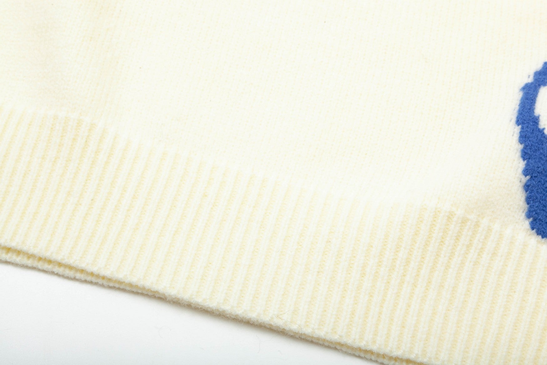 New High Quality Soft Sweater