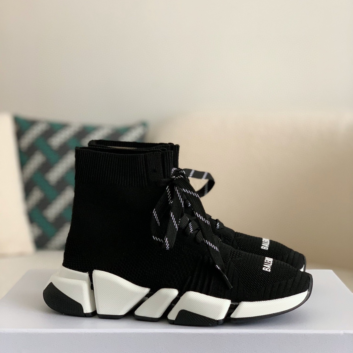 Speed 2.0 Lace Up Trainer 'Black'