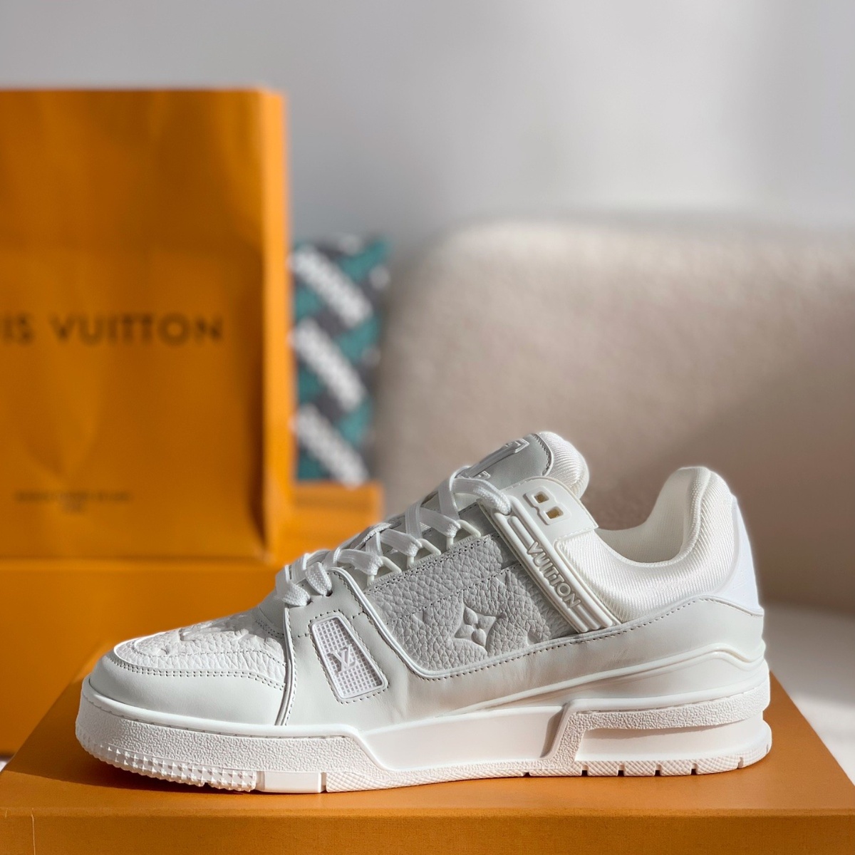 Trainer White Sneaker