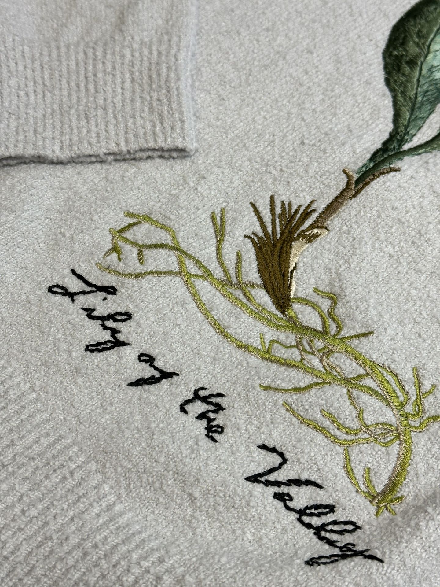 Grass Wool Pullover Sweater