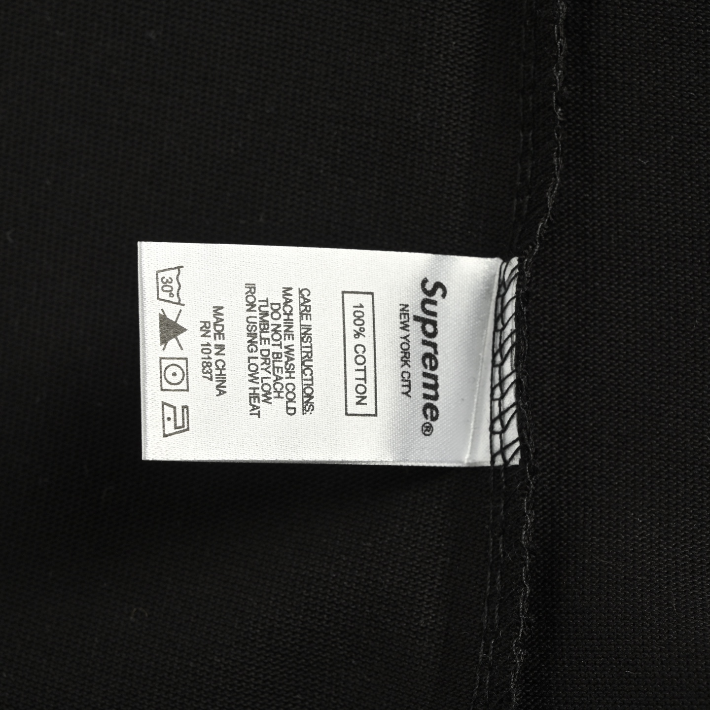 American No.8 Sanskrit Font Print Long Sleeve T-Shirt