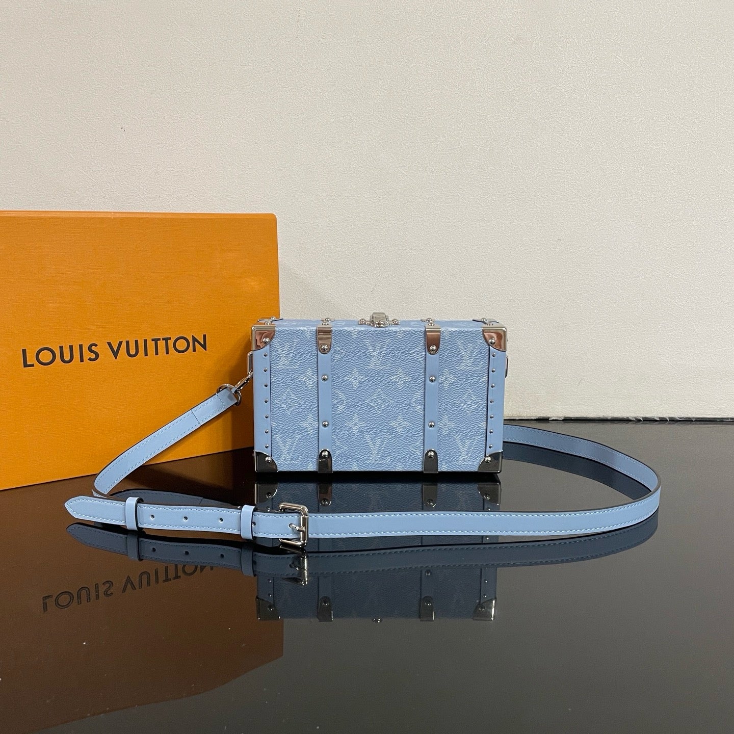 Light blue flower box